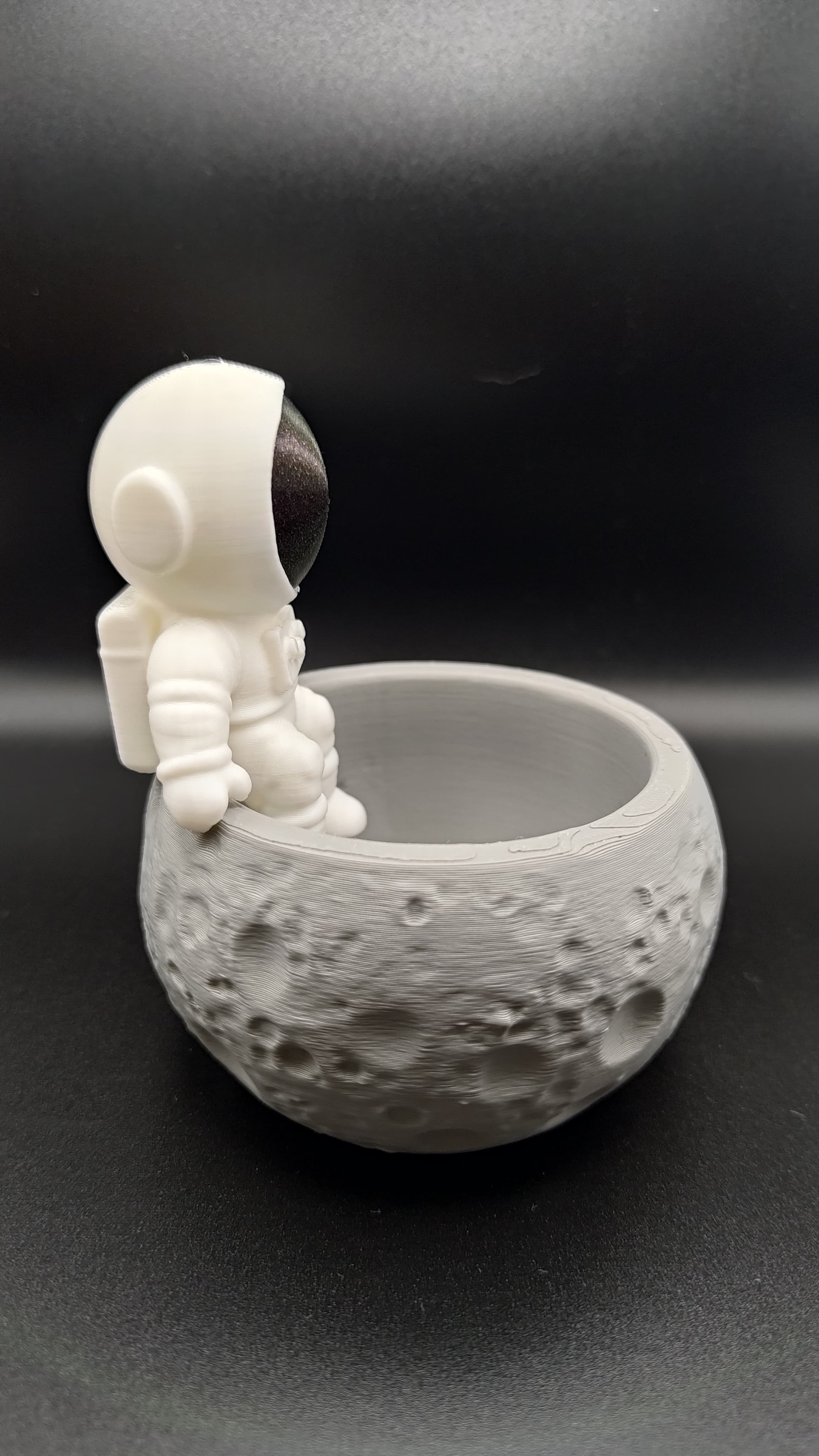 Astronaut moon bowl