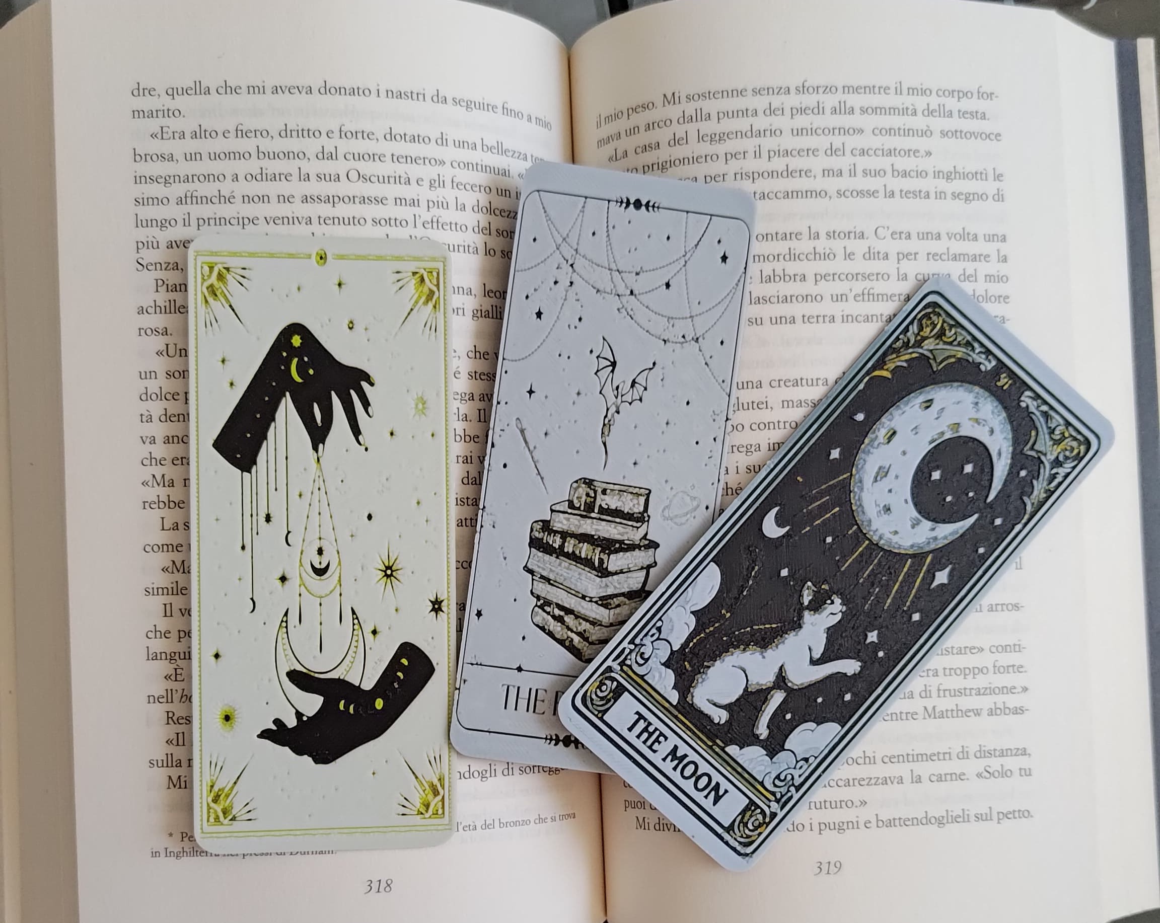 Tarot bookmarks collection